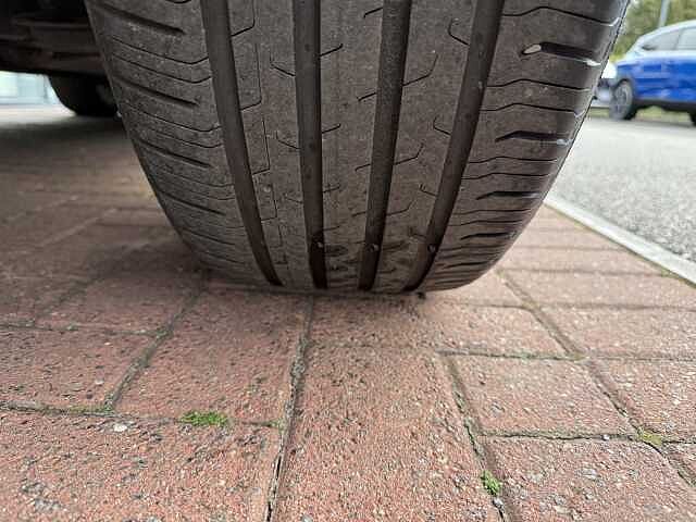 Nissan Qashqai 1.3 DIG-T (140ps) Tekna