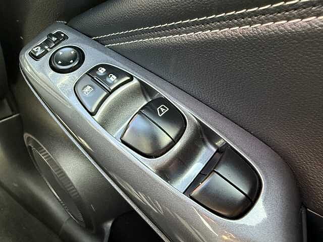 Nissan Juke 1.0 DIG-T (114ps) N-Connecta