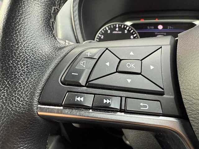 Nissan Juke 1.0 DIG-T (117ps) N-Connecta