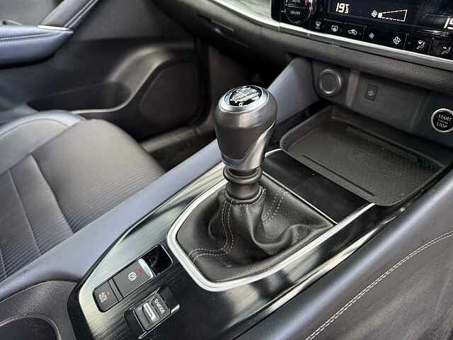 Nissan Qashqai 1.3 DIG-T (158ps) Tekna