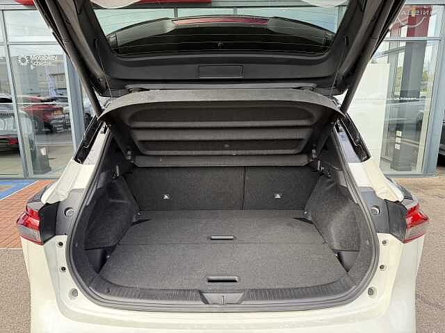 Nissan Qashqai 1.3 DIG-T (158ps) Tekna