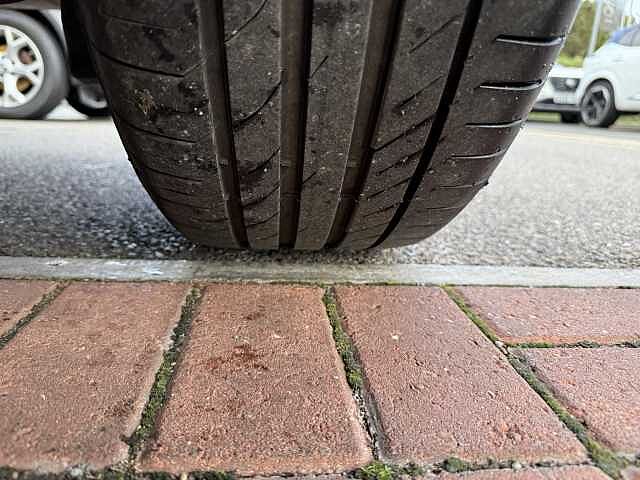 Nissan Qashqai 1.3 DIG-T (158ps) Tekna