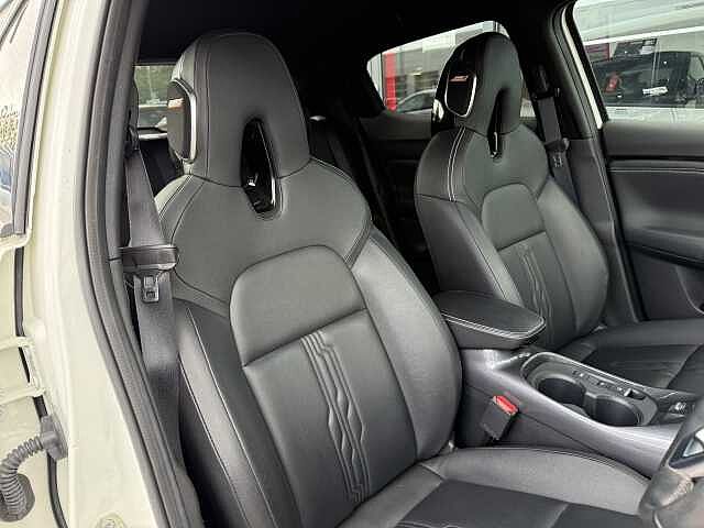 Nissan Juke 1.6 Hybrid (143ps) Tekna