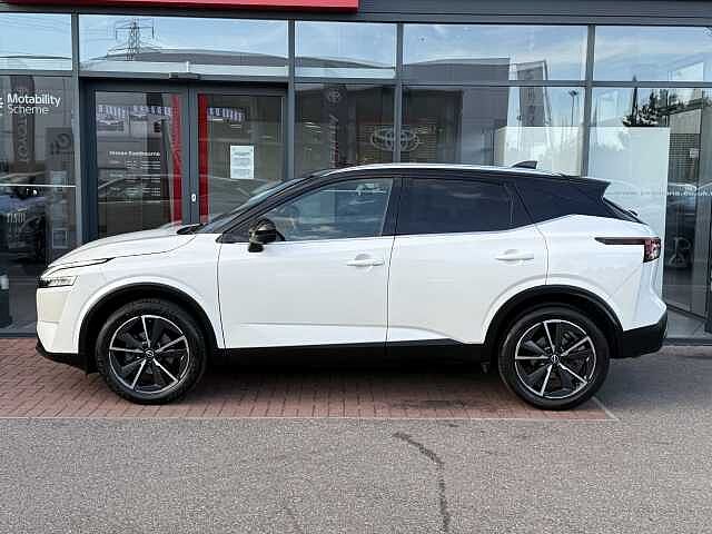 Nissan Qashqai 1.3 DIG-T (158ps) Tekna