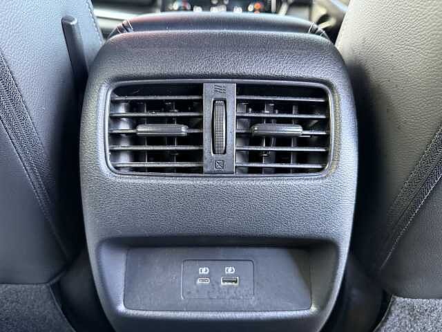 Nissan Qashqai 1.3 DIG-T (158ps) Tekna