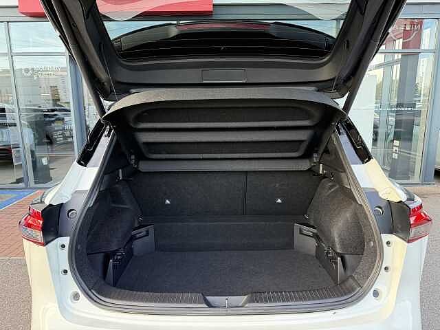 Nissan Qashqai 1.3 DIG-T (158ps) Tekna