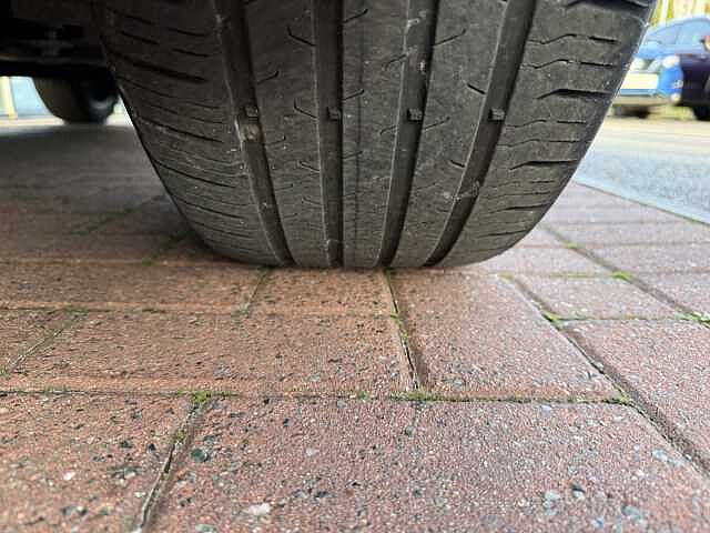 Nissan Qashqai 1.3 DIG-T (140ps) Tekna