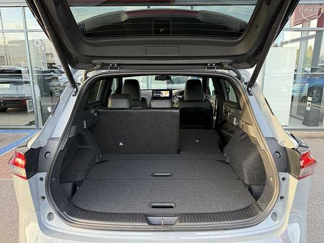 Nissan Qashqai 1.3 DIG-T (140ps) Tekna