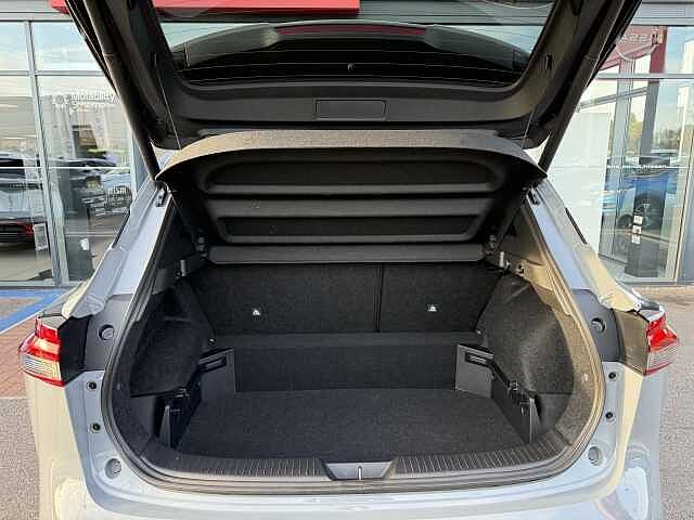 Nissan Qashqai 1.3 DIG-T (140ps) Tekna