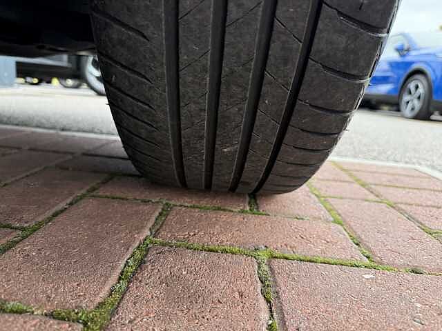 Nissan Juke 1.0 DIG-T (114ps) N-Connecta