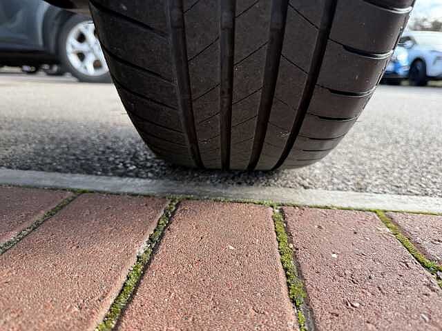 Nissan Juke 1.0 DIG-T (114ps) N-Connecta