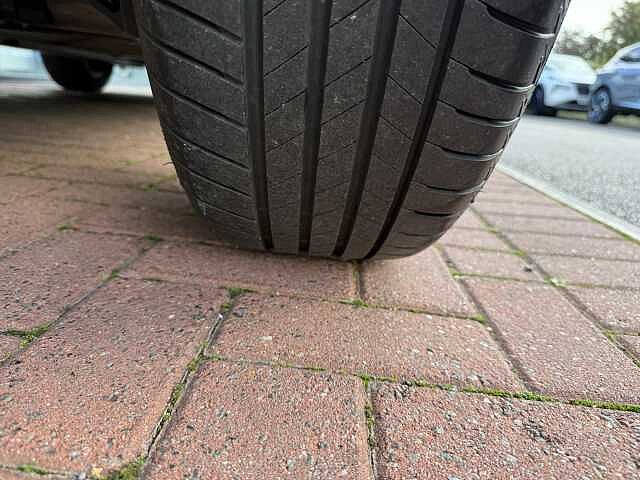 Nissan Juke 1.0 DIG-T (114ps) N-Connecta