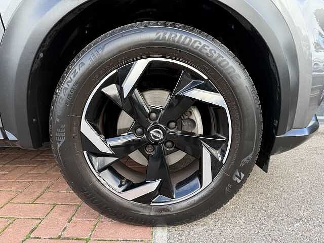 Nissan Juke 1.0 DIG-T (114ps) N-Connecta