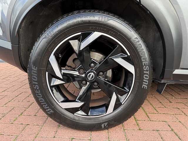 Nissan Juke 1.0 DIG-T (114ps) N-Connecta