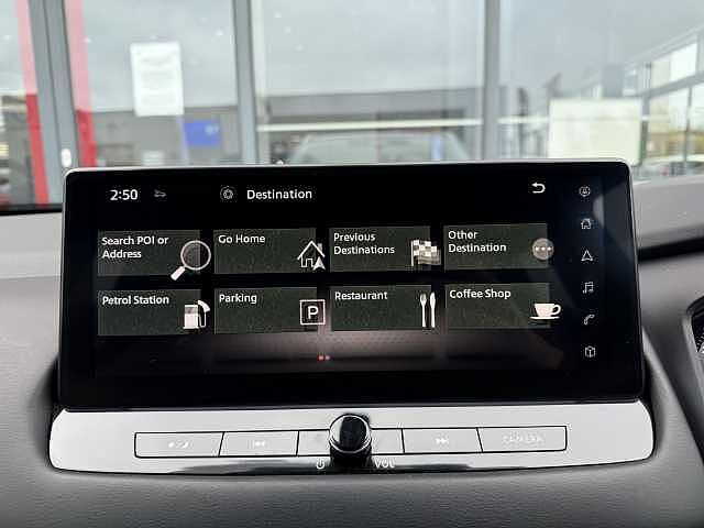 Nissan Qashqai 1.3 DIG-T (158ps) N-Connecta [Glass Roof]