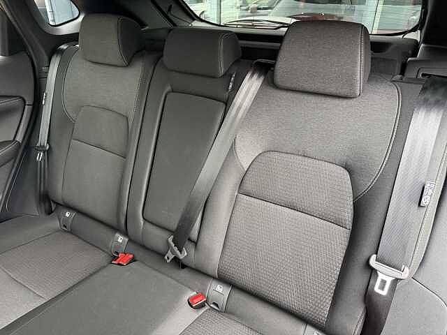 Nissan Qashqai 1.3 DIG-T (158ps) N-Connecta [Glass Roof]