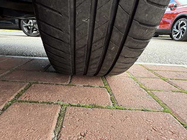 Nissan Juke 1.0 DIG-T (117ps) N-Connecta