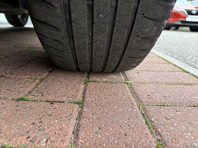 Nissan Juke 1.0 DIG-T (117ps) N-Connecta