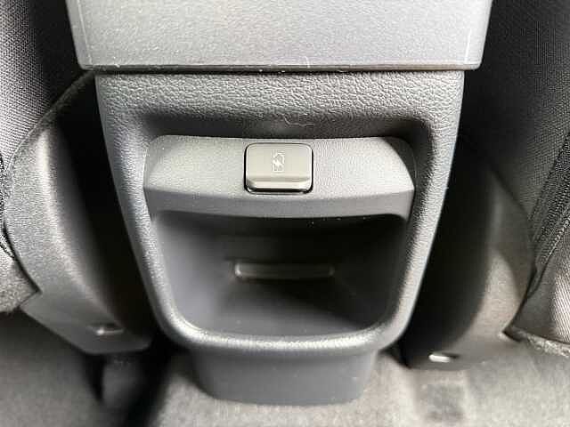 Nissan Juke 1.0 DIG-T (117ps) N-Connecta