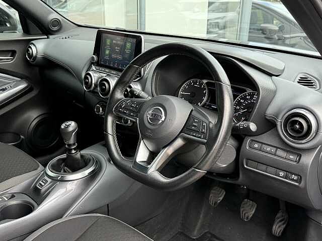 Nissan Juke 1.0 DIG-T (117ps) N-Connecta
