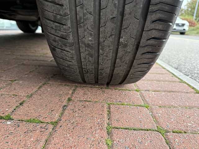 Nissan Qashqai 1.3 DIG-T (158ps) Tekna