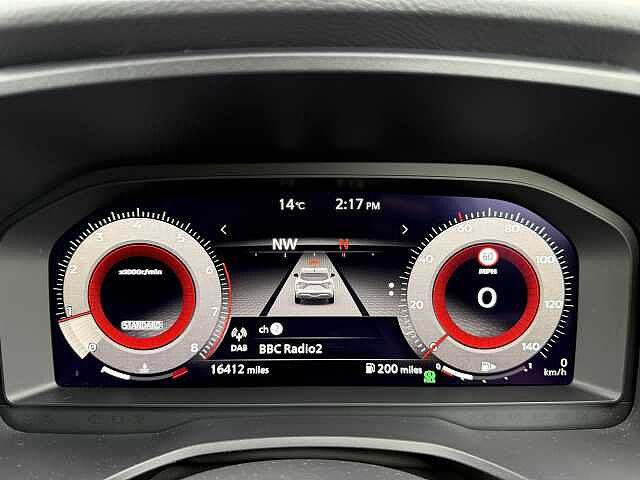 Nissan Qashqai 1.3 DIG-T (158ps) Tekna