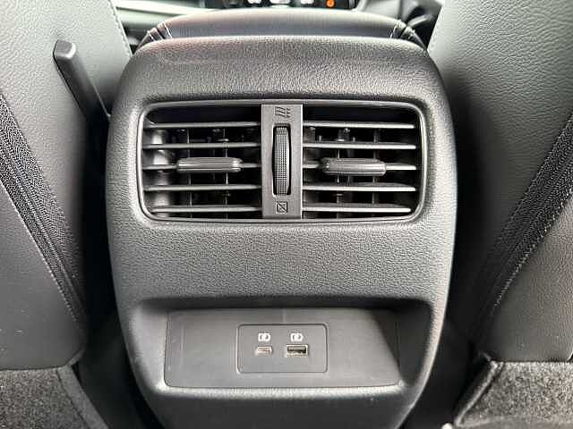 Nissan Qashqai 1.3 DIG-T (158ps) Tekna