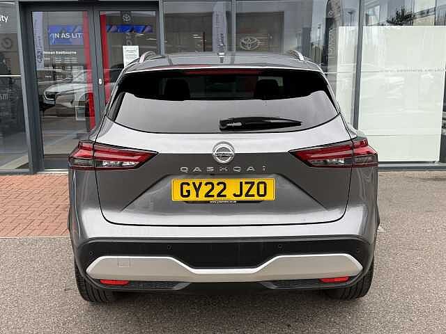 Nissan Qashqai 1.3 DIG-T (158ps) Tekna
