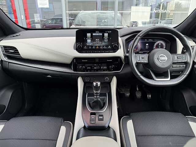 Nissan Qashqai 1.3 DIG-T (140ps) Tekna