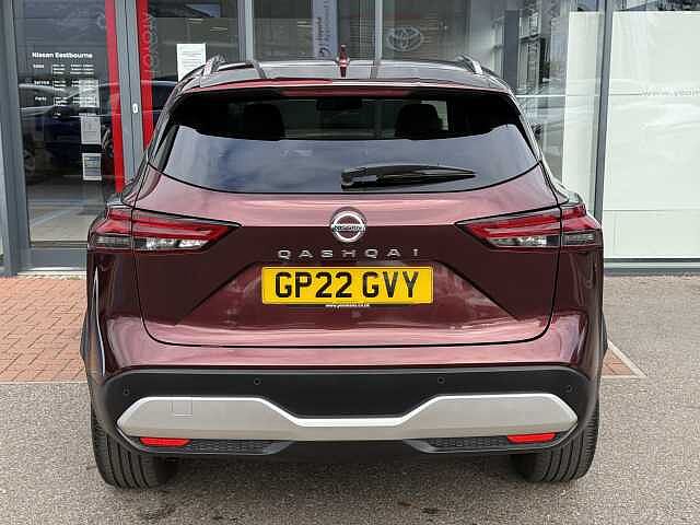 Nissan Qashqai 1.3 DIG-T (140ps) Tekna