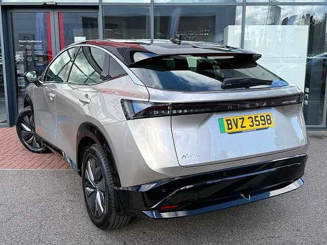 Nissan Ariya (178kW) Engage (87kWh) [22Kw Charger]