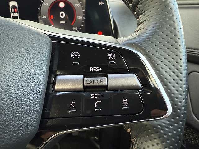 Nissan Ariya (178kW) Engage (87kWh) [22Kw Charger]