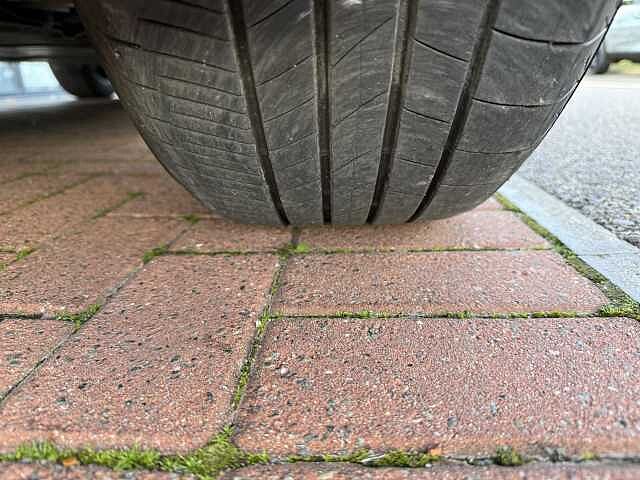 Nissan Ariya (178kW) Engage (87kWh) [22Kw Charger]