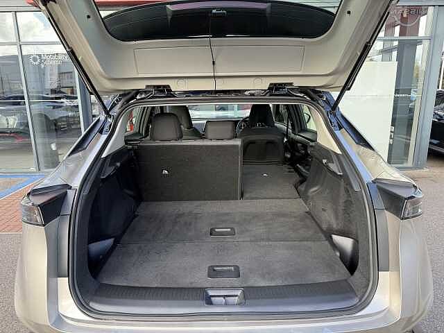 Nissan Ariya (178kW) Engage (87kWh) [22Kw Charger]