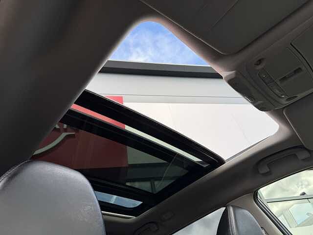 Nissan X-Trail 1.6 dCi Tekna [7 Seater]