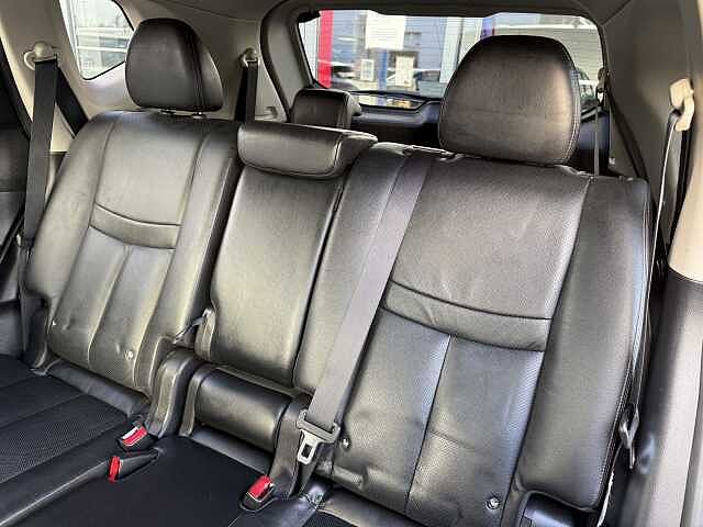 Nissan X-Trail 1.6 dCi Tekna [7 Seater]