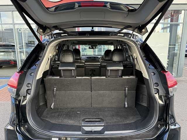 Nissan X-Trail 1.6 dCi Tekna [7 Seater]