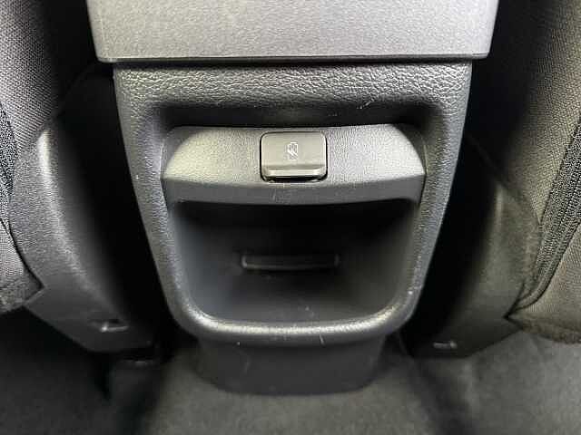 Nissan Juke 1.0 DIG-T (117ps) N-Connecta