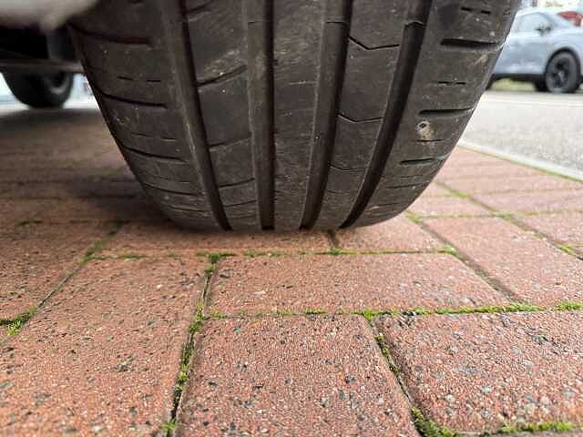 Nissan Juke 1.0 DIG-T (117ps) N-Connecta