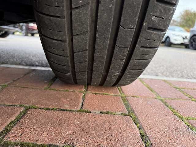 Nissan Juke 1.0 DIG-T (117ps) N-Connecta