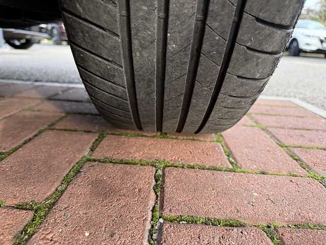 Nissan Juke 1.0 DIG-T (114ps) N-Connecta