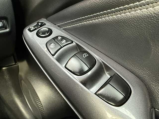 Nissan Juke 1.0 DIG-T (114ps) N-Connecta