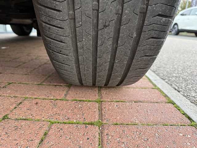 Nissan Qashqai 1.3 DiG-T (140ps) Tekna