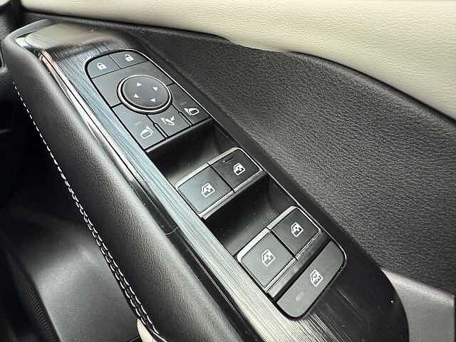 Nissan Qashqai 1.3 DiG-T (140ps) Tekna