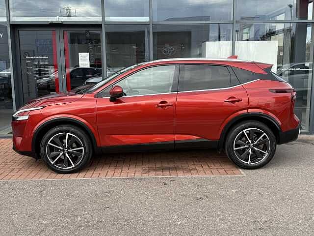 Nissan Qashqai 1.3 DiG-T (140ps) Tekna
