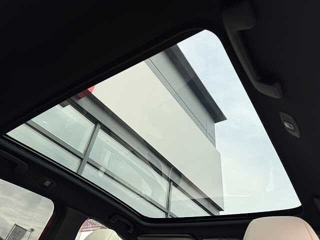 Nissan Qashqai 1.3 DiG-T (140ps) Tekna