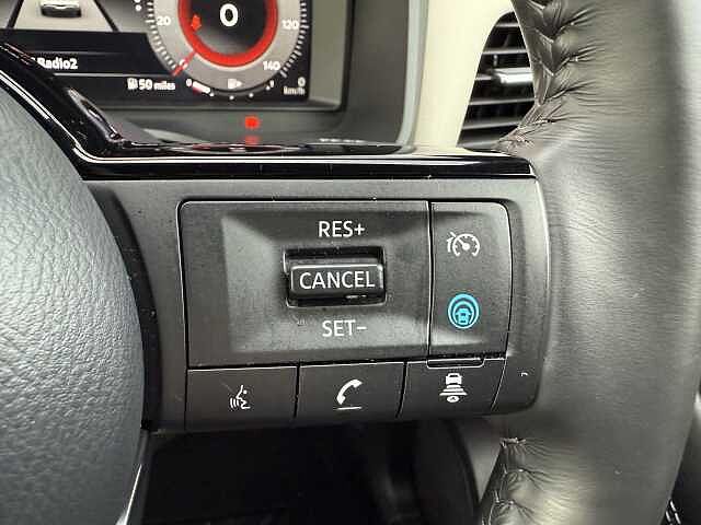 Nissan Qashqai 1.3 DiG-T (140ps) Tekna