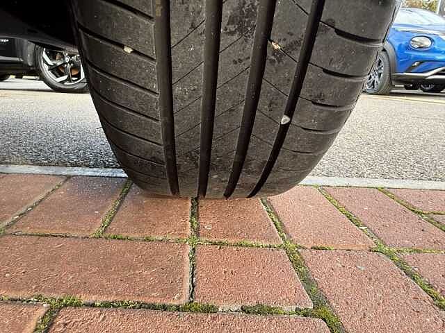 Nissan Juke 1.0 DIG-T (114ps) N-Connecta