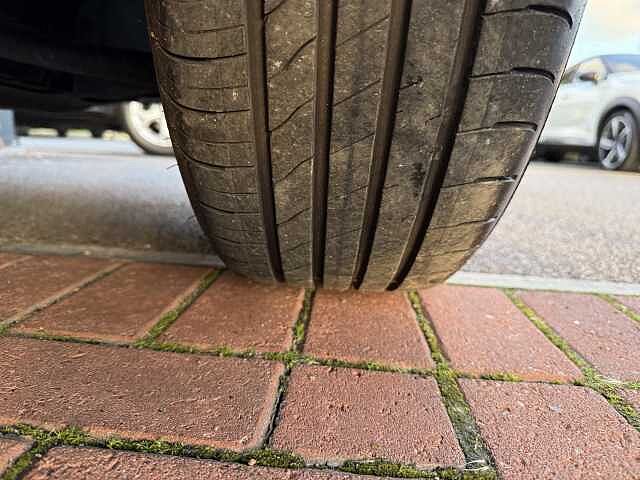 Nissan Juke 1.0 DiG-T (114ps) N-Connecta