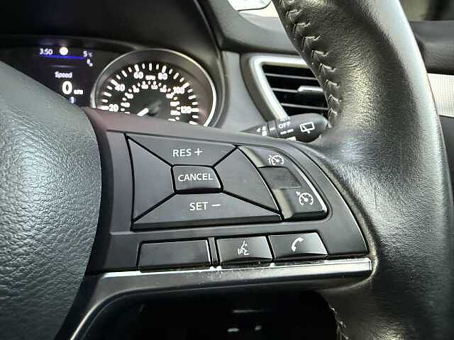 Nissan Qashqai 1.3 DIG-T (140ps) Tekna